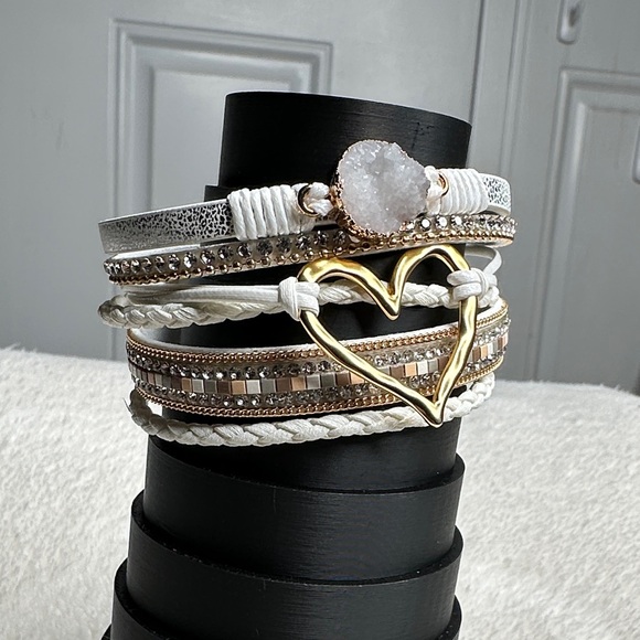 Women's Leather Wrap Bracelets Gold Heart Stackable Boho Vegan Magnetic White - Picture 2 of 12